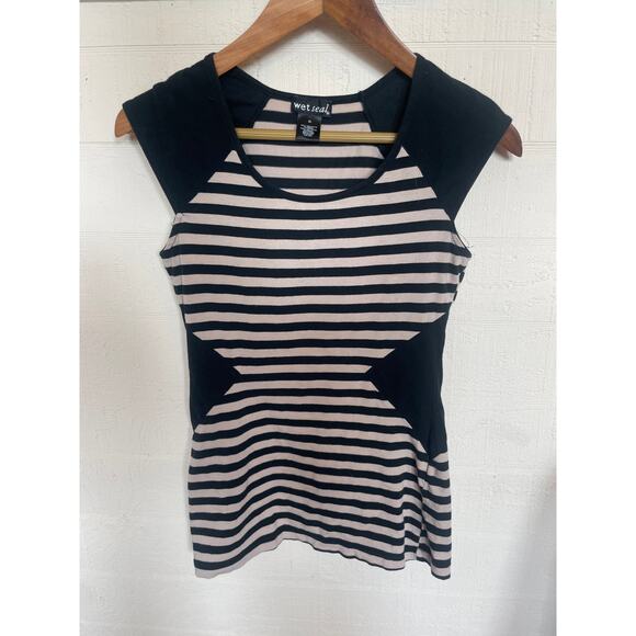 VINTAGE Y2K WET SEAL Striped Tee with Contrast Medium / M Beige Black - Picture 1 of 3